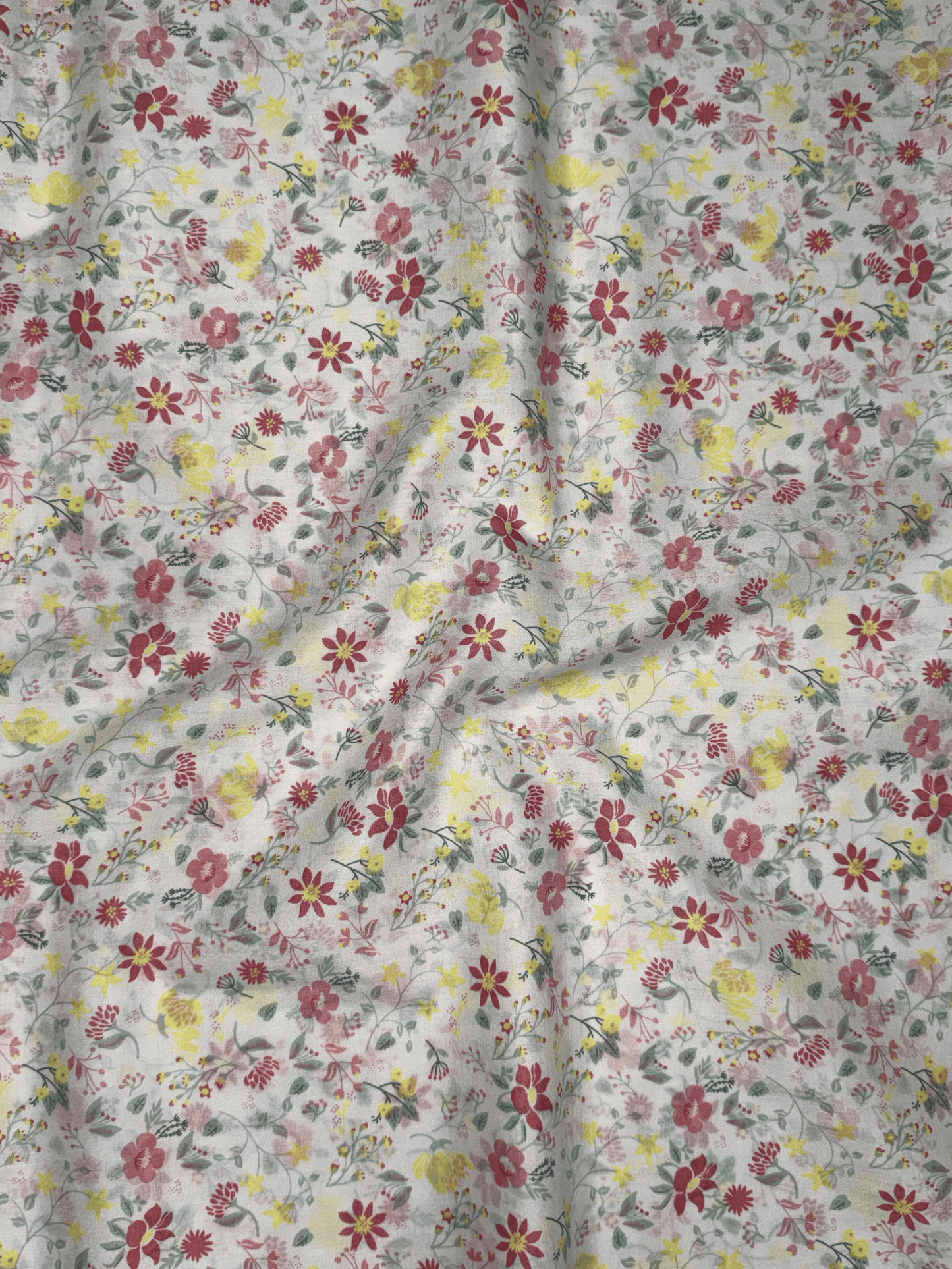 TELA PINK AND LIME FLOWERS